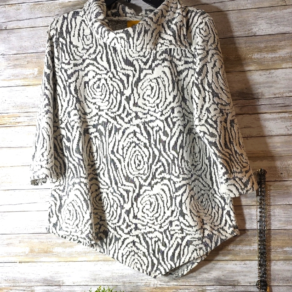 Ruby Rd Textured Design Black and White Women's Top Sz M